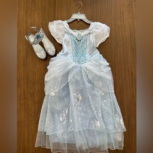 Cinderella Disney Costume Light Up Shoes and Tiara